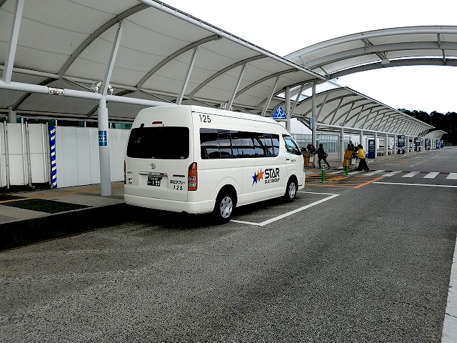 静岡空港リムジンタクシードライバー